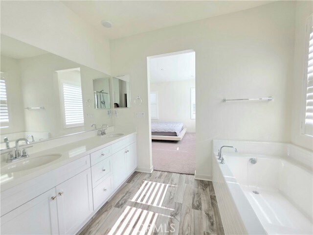 Building Photo - 1612 Ruedy Pl