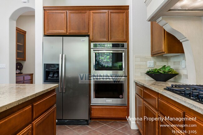 Building Photo - Beautiful 4 Bedroom Home in Catta Verdera