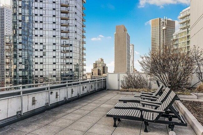 Building Photo - 230 Ashland Pl