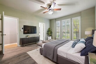 Building Photo - 2807 4 Pines Dr