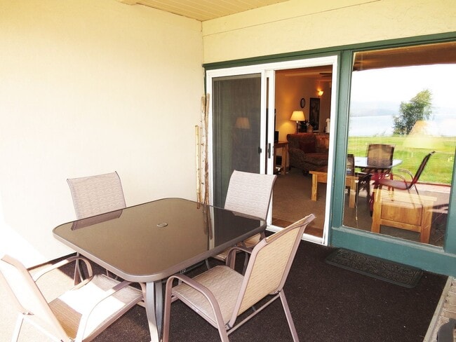 Building Photo - Winter Seasonal Rental - Lake Dillon Condo...