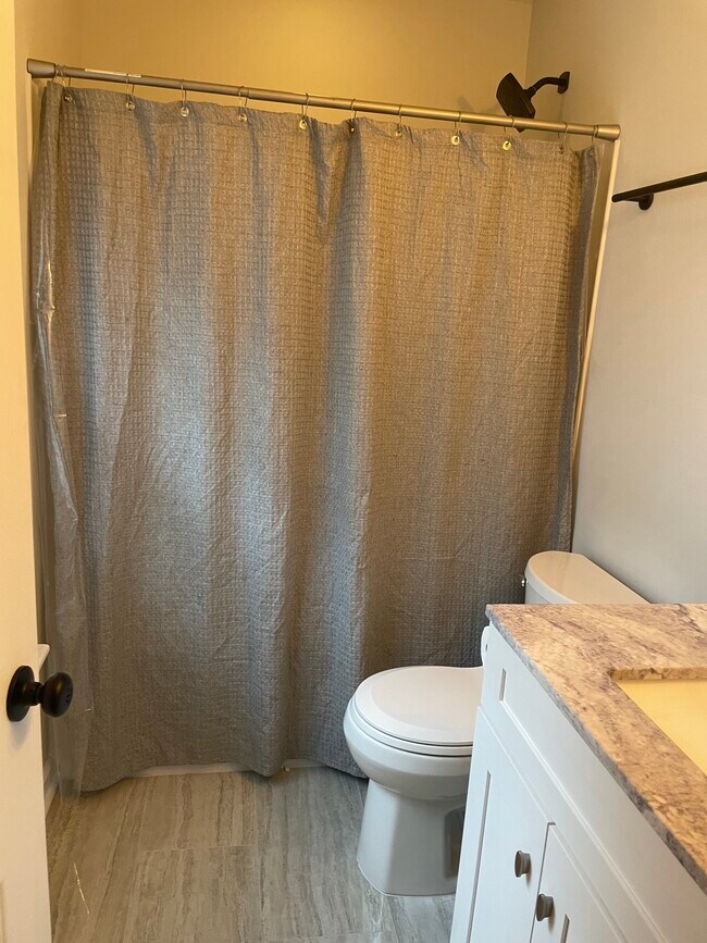 Building Photo - 113 Lynches River Dr