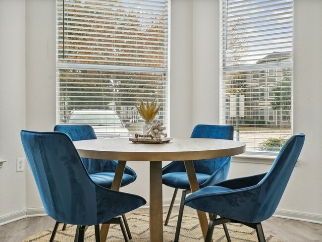 Dining Area - The Henry at Deerbrook