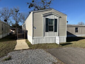 Building Photo - 5700 Bell Rd