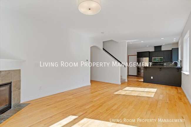 Building Photo - 2908 NE 88th Pl