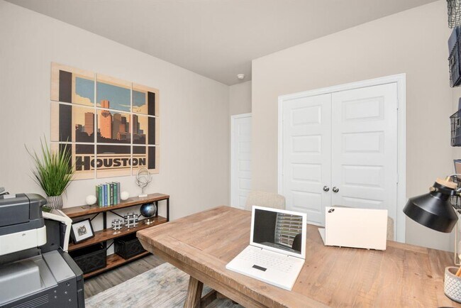 Building Photo - 4603 Aurora Gln Dr