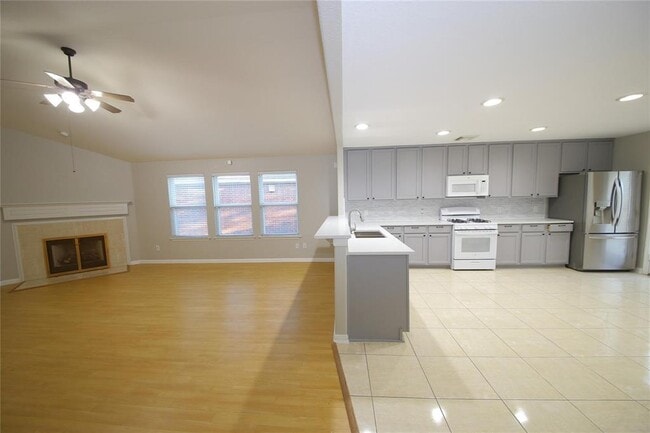 Building Photo - 9723 Misty Vine Ct