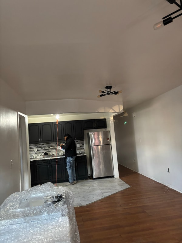 Building Photo - 117-01 201 Pl