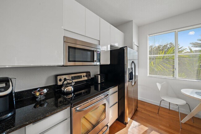 Building Photo - 11011 Legacy Dr