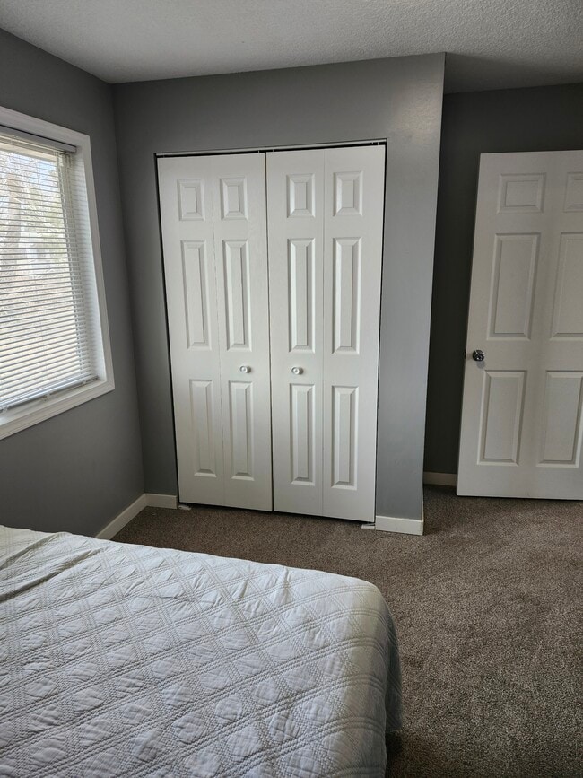 Building Photo - 7211 Camden Ave N