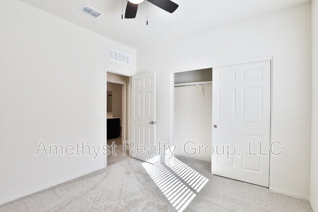 Building Photo - 24642 W Flores Dr