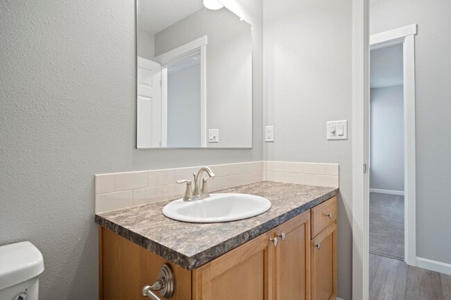 Building Photo - 1004 Brandon Way