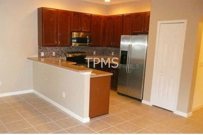 Building Photo - 3936 White Birch Run