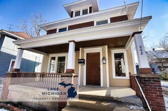 Building Photo - 848 Kalamazoo Ave SE
