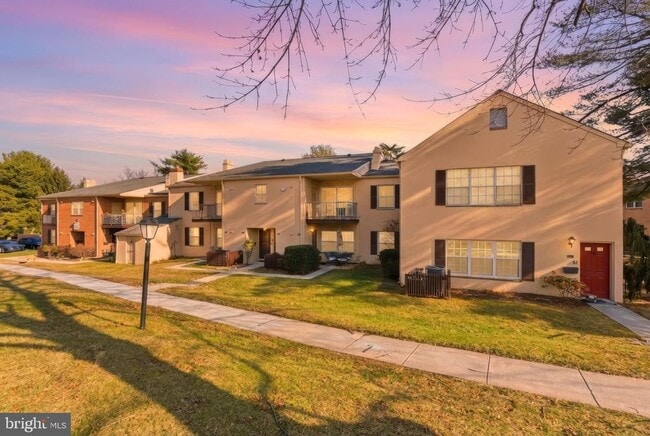 Building Photo - 463 Old Forge Crossing