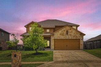 Building Photo - 2330 Blake Way