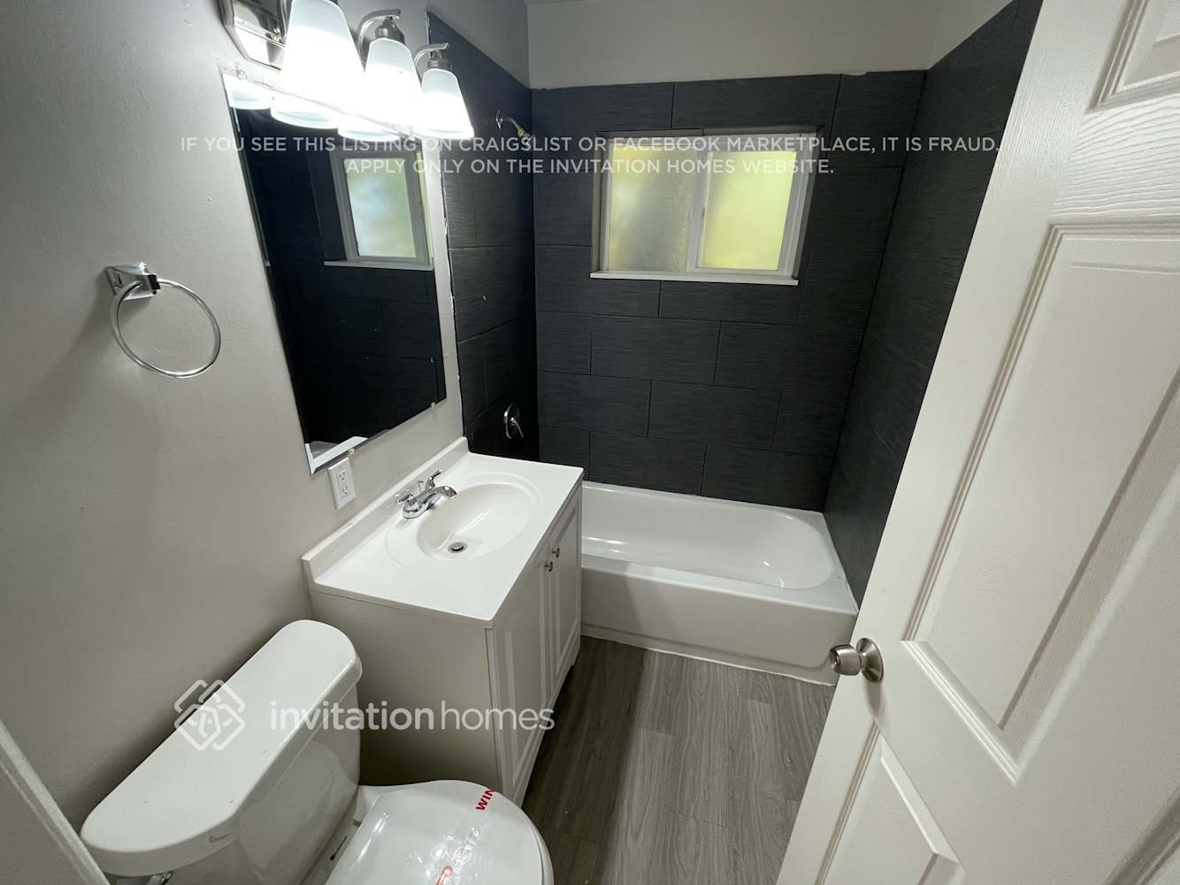 Building Photo - 6209 Brooks Dr