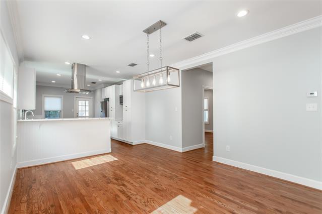 Building Photo - 5327 Worth St