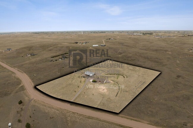 Building Photo - 3348 Hales Ranch Rd