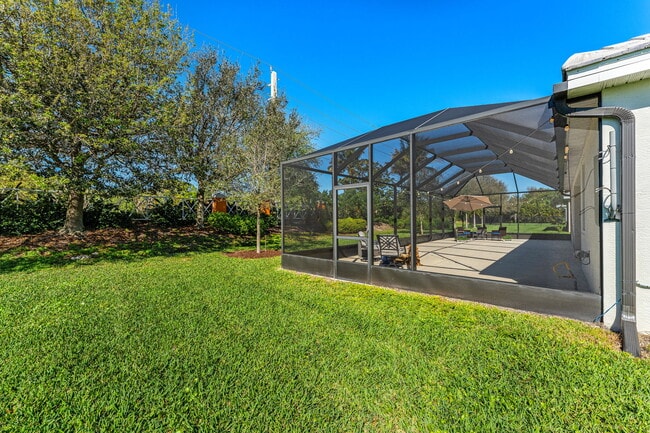 Building Photo - 6435 Montserrat Dr