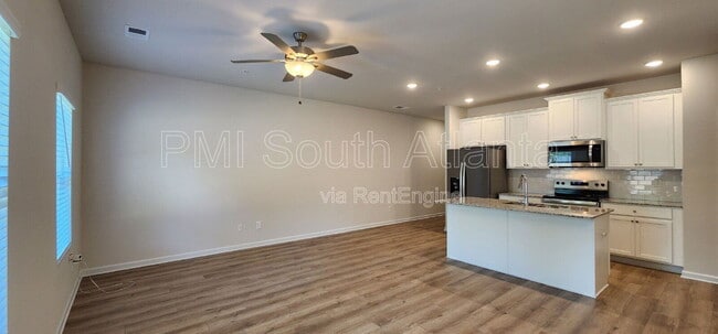 Building Photo - 336 Sinclair Ct