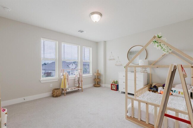 Building Photo - 1104 Lickety Ln