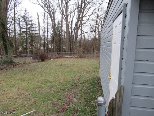 Building Photo - 118 W Glendale St