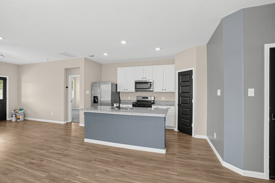 Building Photo - 22501 Cormorant Ct