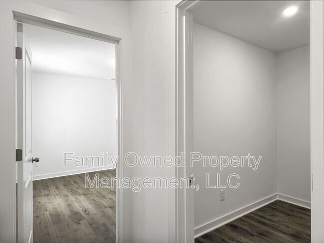 Building Photo - 187 Surfbird Rd