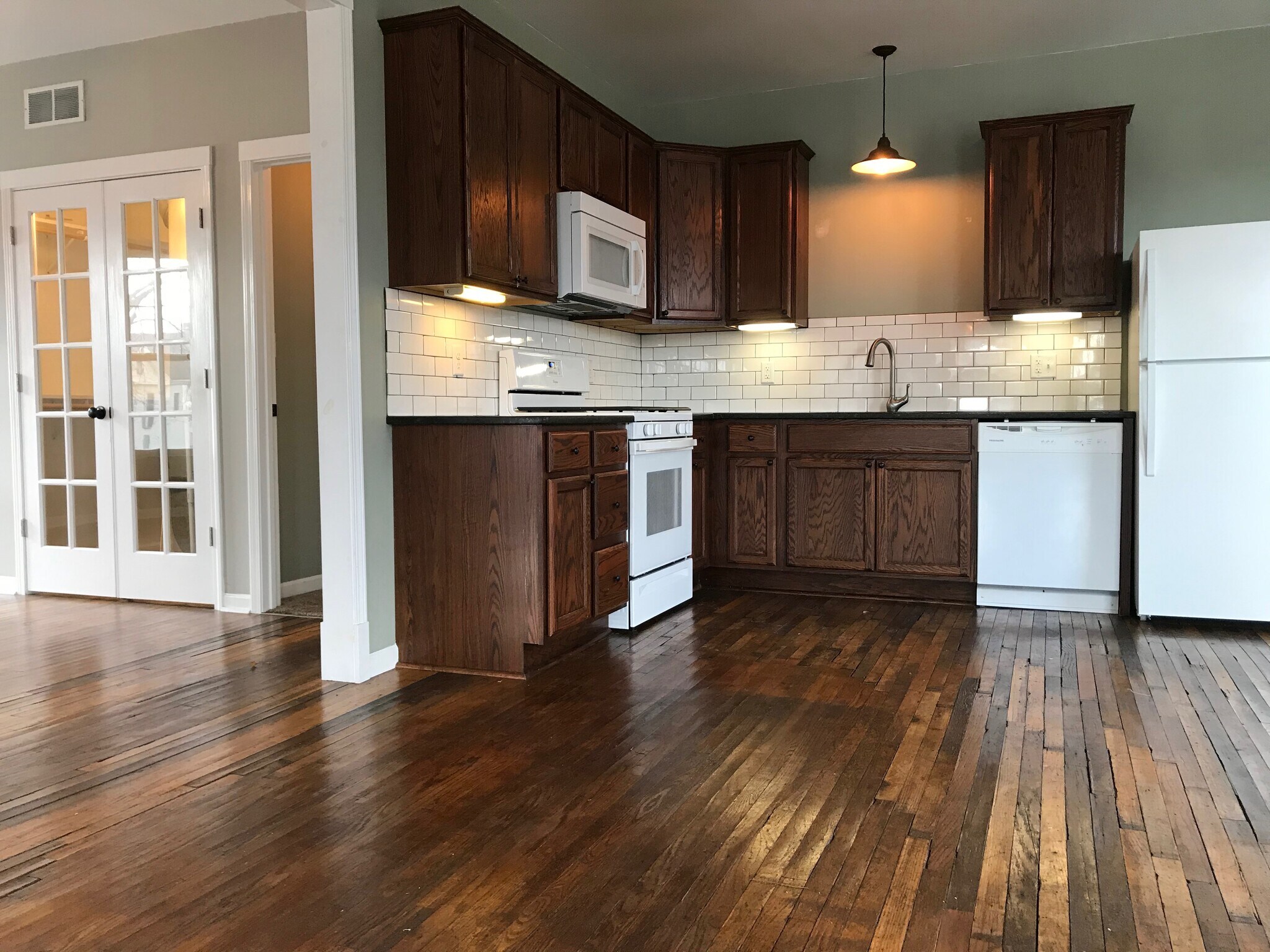 Building Photo - 801 S 4th St