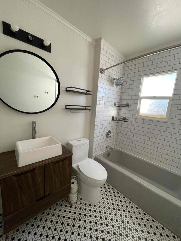 Building Photo - 278 E 1300 S