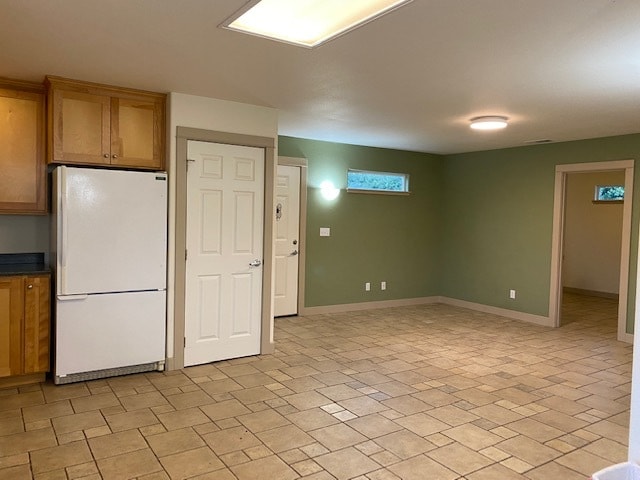 Building Photo - 1245 Spear Ave