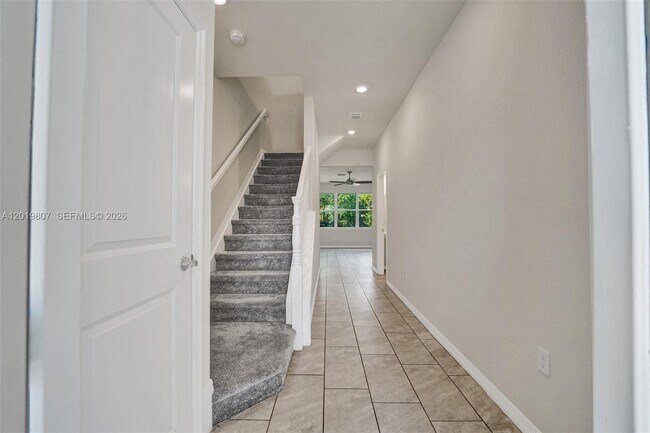 Building Photo - 4764 Eucalyptus Dr
