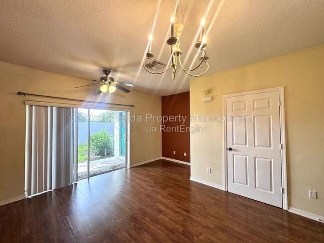 Building Photo - 10832 Savannah Wood Ct