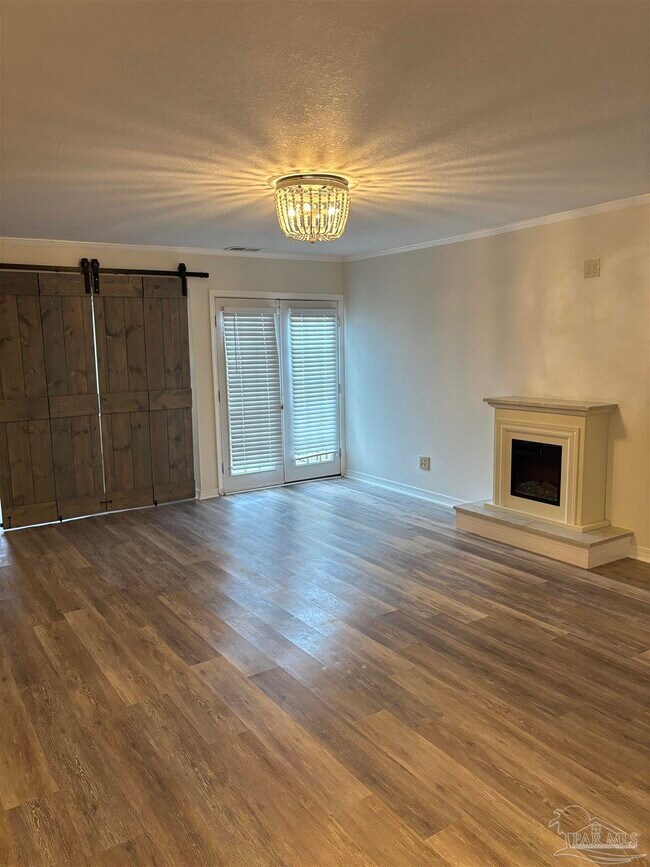 Building Photo - 4712 Huron Dr