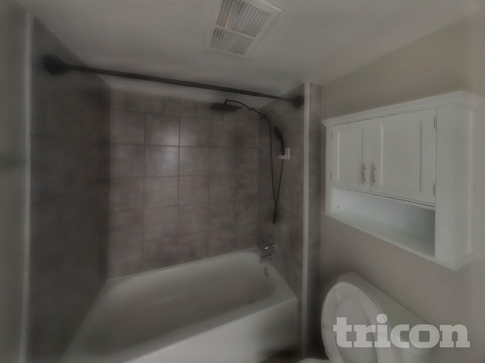 Building Photo - 6650 Brook Forest Dr