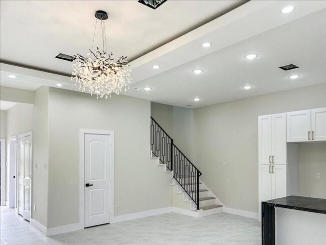 Building Photo - 4429 Sterling St