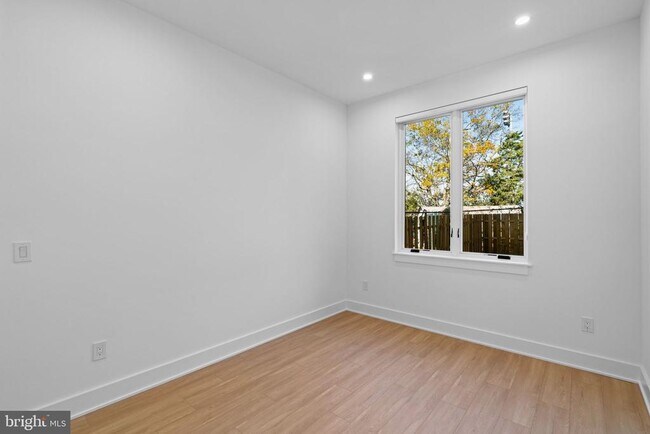 Building Photo - 4225 Powelton Ave