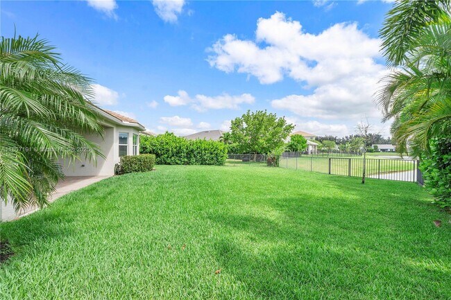 Building Photo - 15917 Rain Lilly Way