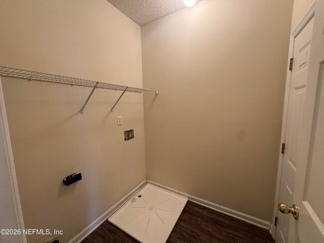 Building Photo - 8548 Tower Falls Dr