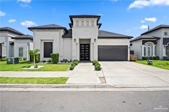 Building Photo - 18 E Mayhem Dr