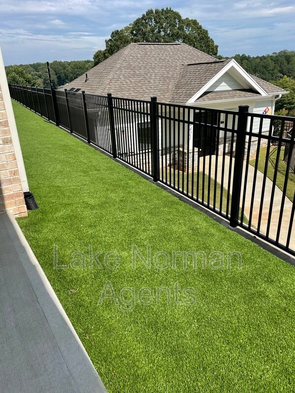 Building Photo - 4455 Reed Crk Dr