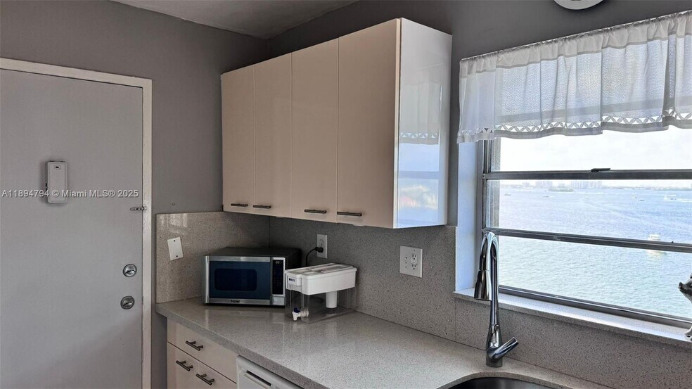 Building Photo - 1865 79th Street Cswy