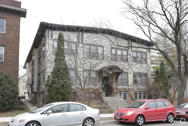 Primary Photo - 2525 Emerson Ave S