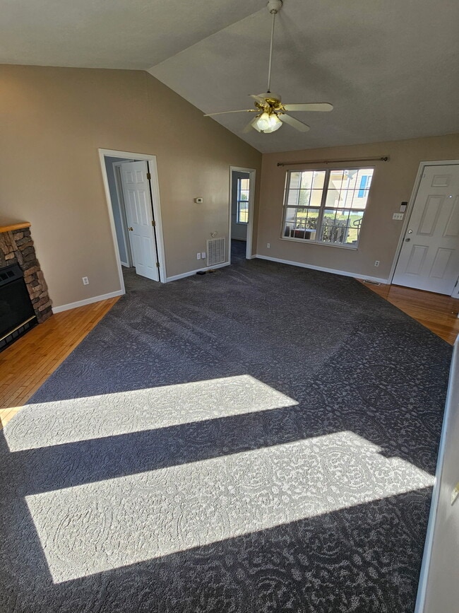 Building Photo - 4426 High School Rd