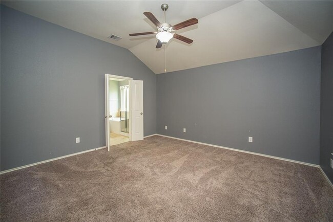 Building Photo - 1701 Chestnut Glen Ct