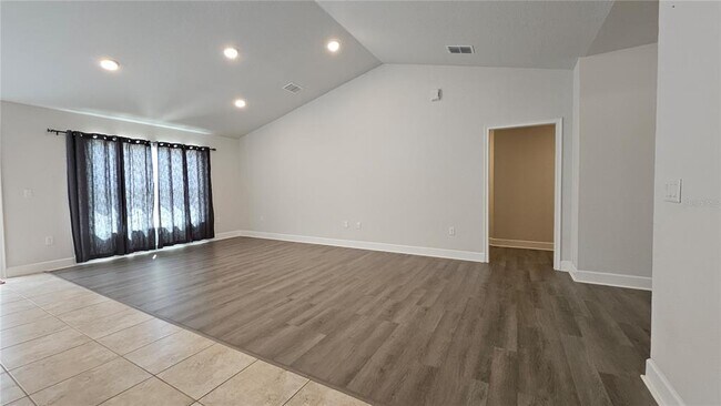 Building Photo - 5050 SW 91st St