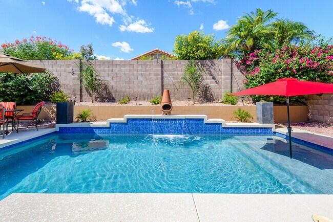 Building Photo - 7254 E Camino Del Monte