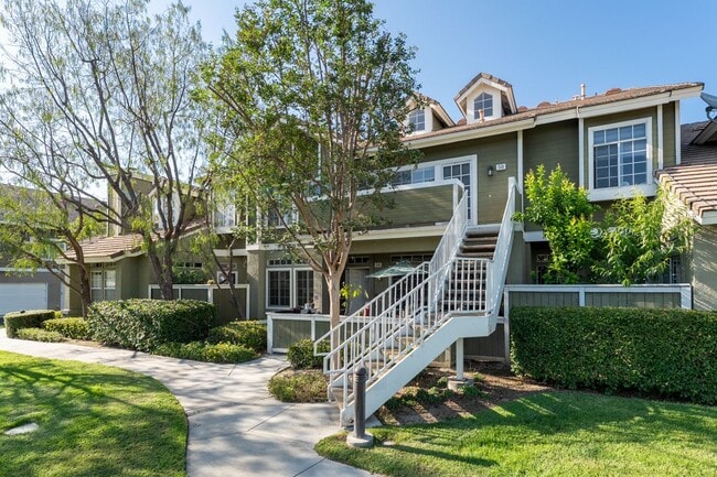 Building Photo - 16510 Stonehaven Ct