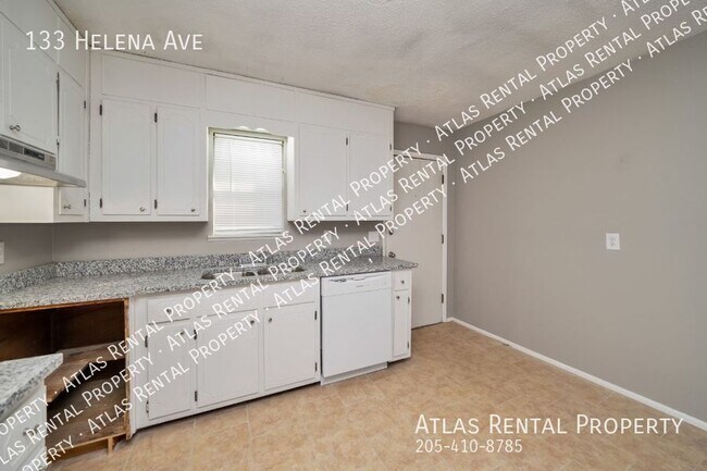 Building Photo - 133 Helena Ave
